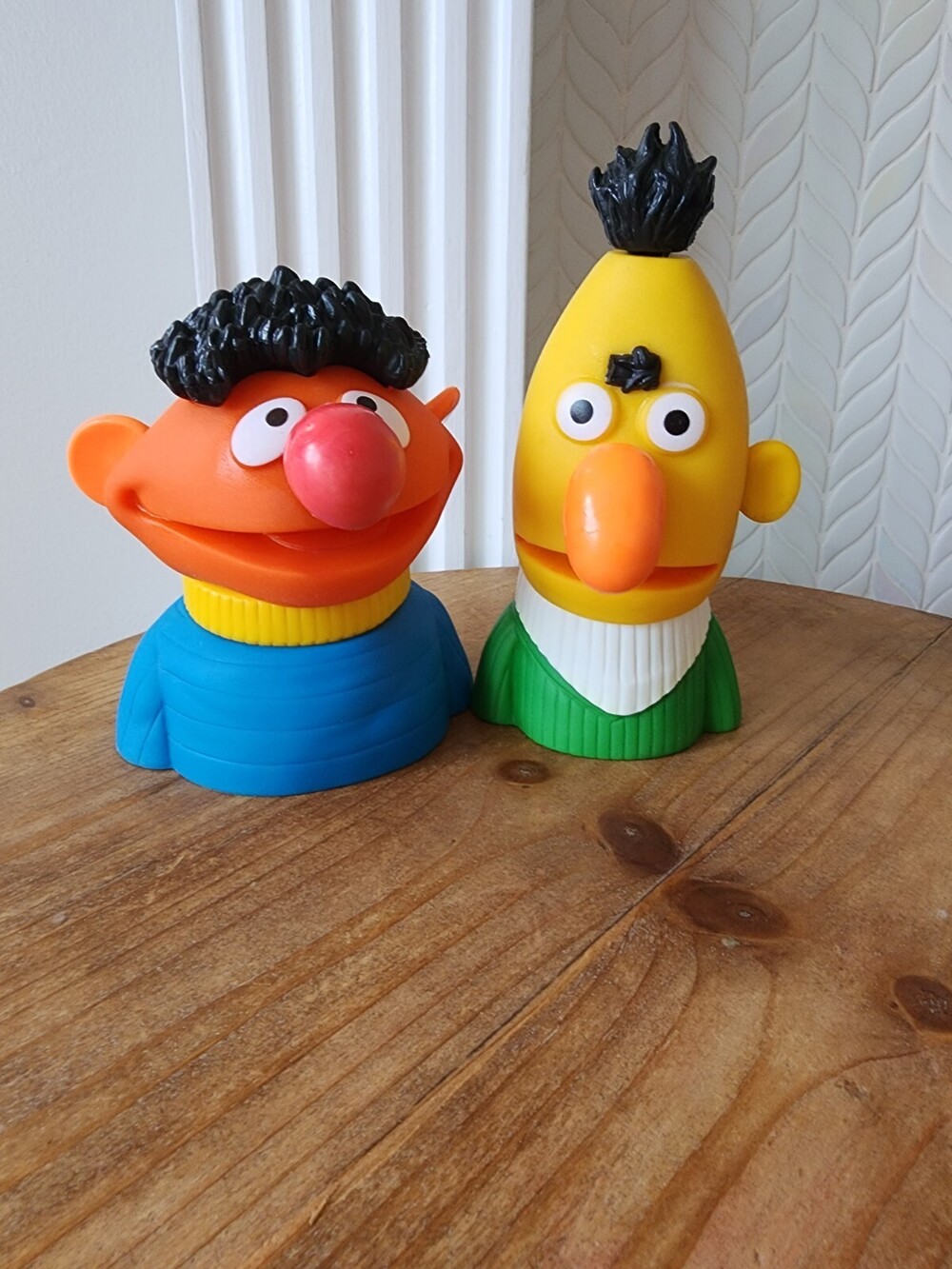 6” Bert & Ernie Head Puzzle Toy Knickerbocker KTC 1978 Muppet HONG KONG - RARE!